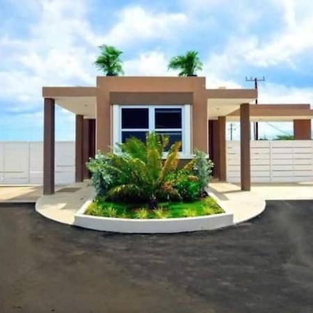 Snooze At Oceanpointe Villa Lucea Exterior photo